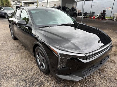 2025 Kia K4 LXS 4dr Sedan