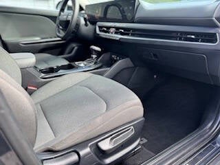 2025 Kia K4 LXS 4dr Sedan