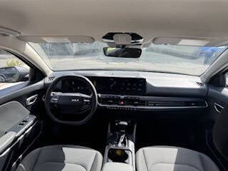 2025 Kia K4 LXS 4dr Sedan