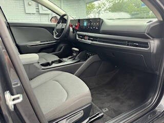 2025 Kia K4 LXS 4dr Sedan