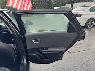 2025 Kia K4 LXS 4dr Sedan