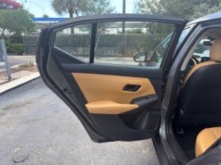 2025 Nissan Sentra SV 4dr Sedan
