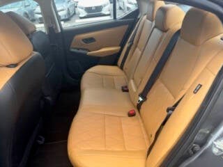 2025 Nissan Sentra SV 4dr Sedan