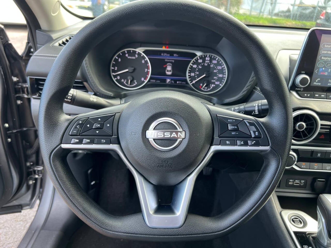 2025 Nissan Sentra SV 4dr Sedan