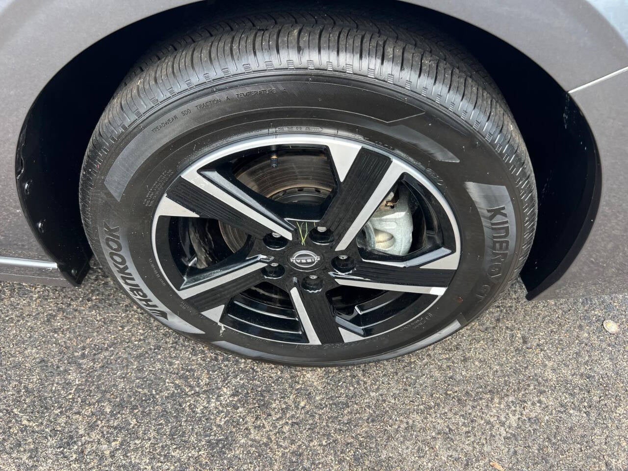 2025 Nissan Sentra SV 4dr Sedan