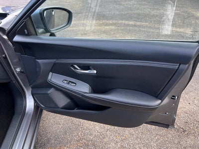 2025 Nissan Sentra SV 4dr Sedan