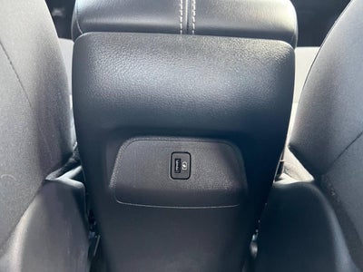 2025 Nissan Sentra SV 4dr Sedan