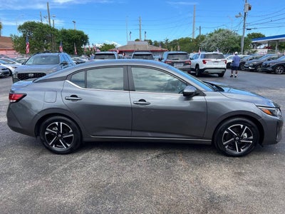 2025 Nissan Sentra SV 4dr Sedan