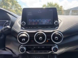 2025 Nissan Sentra SV 4dr Sedan