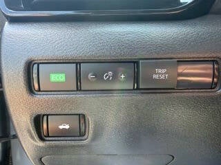 2025 Nissan Sentra SV 4dr Sedan