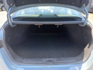 2025 Nissan Sentra SV 4dr Sedan