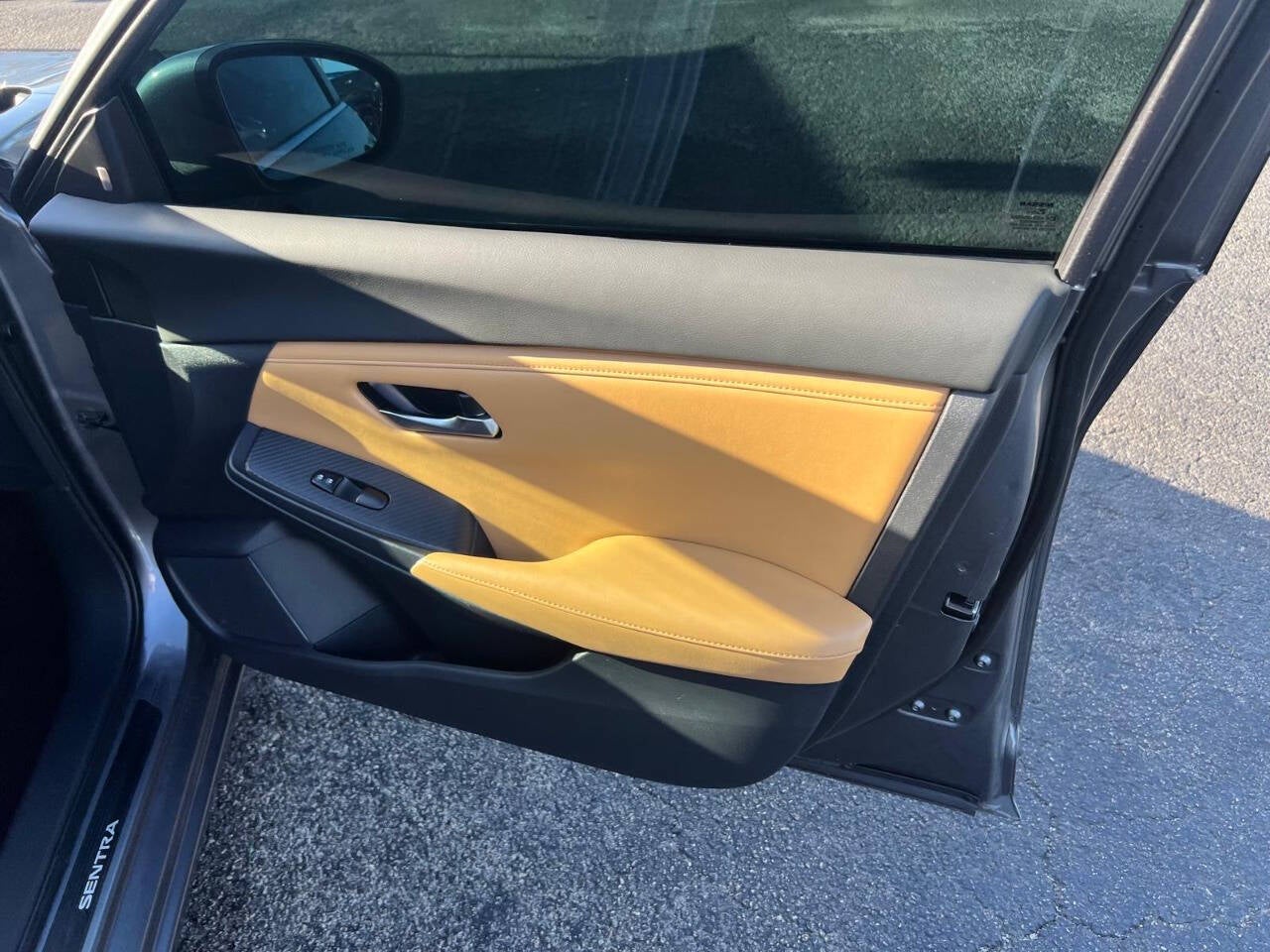 2021 Nissan Sentra SV 4dr Sedan