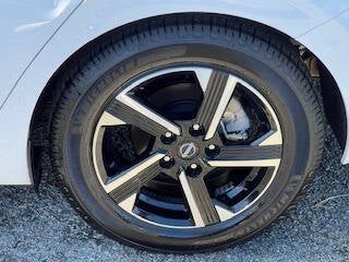 2024 Nissan Sentra SV 4dr Sedan