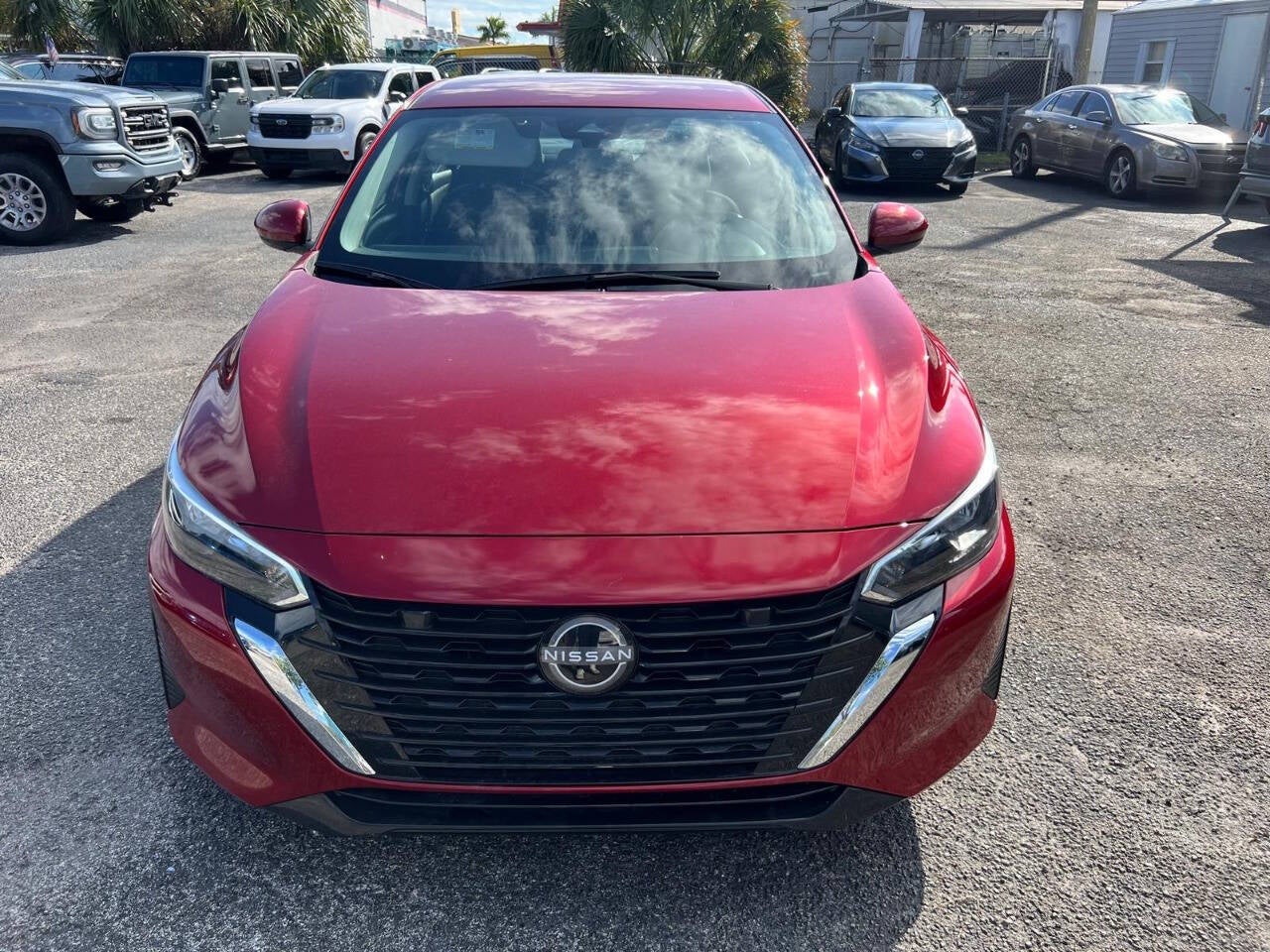 2025 Nissan Sentra SV 4dr Sedan