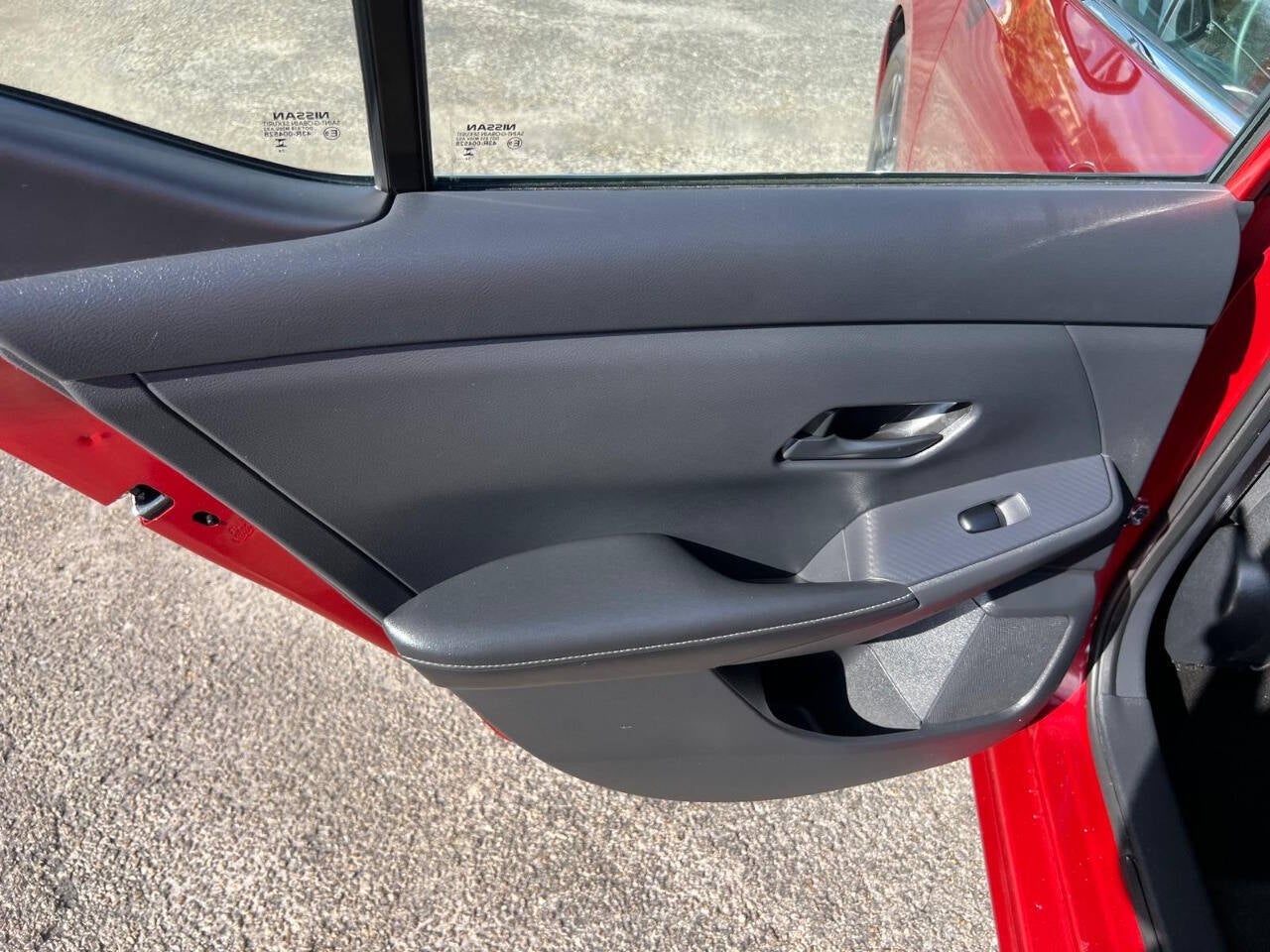 2025 Nissan Sentra SV 4dr Sedan