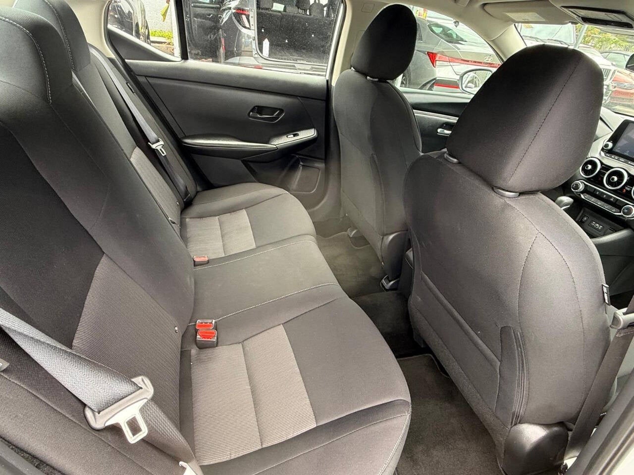 2025 Nissan Sentra SV 4dr Sedan