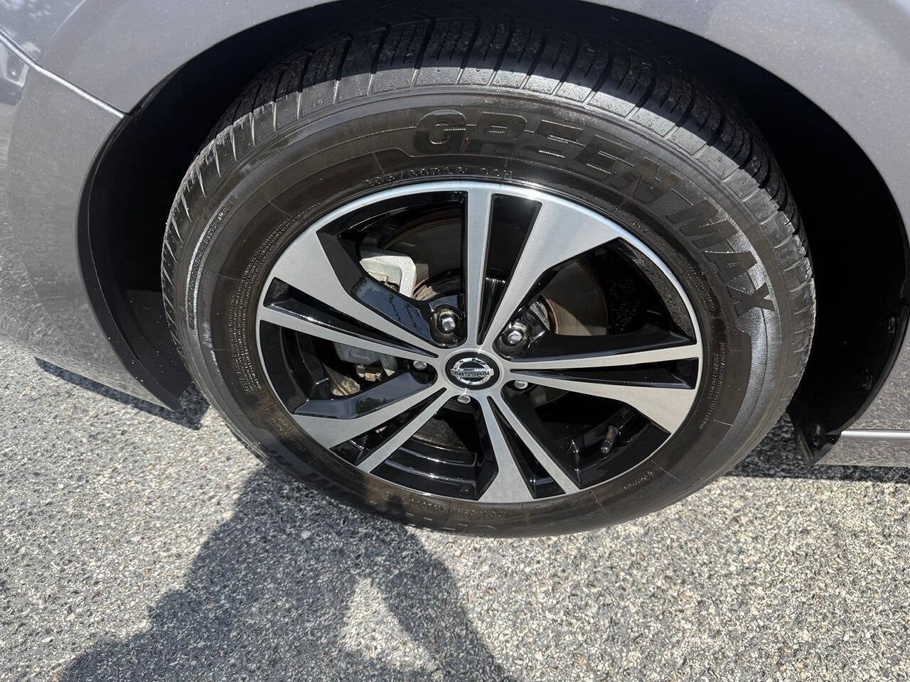 2023 Nissan Sentra SV 4dr Sedan