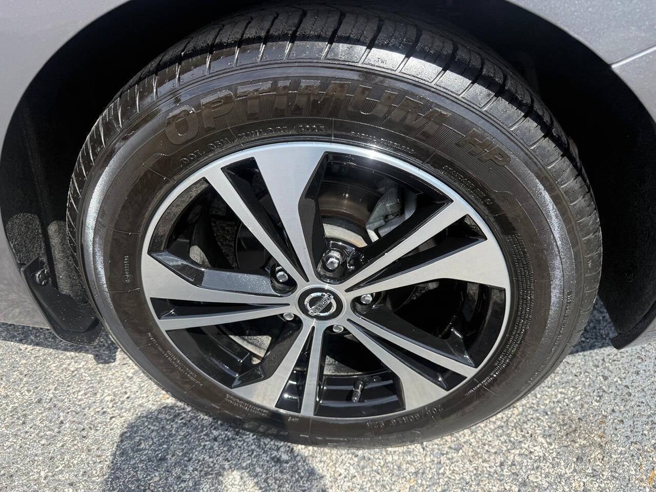2023 Nissan Sentra SV 4dr Sedan