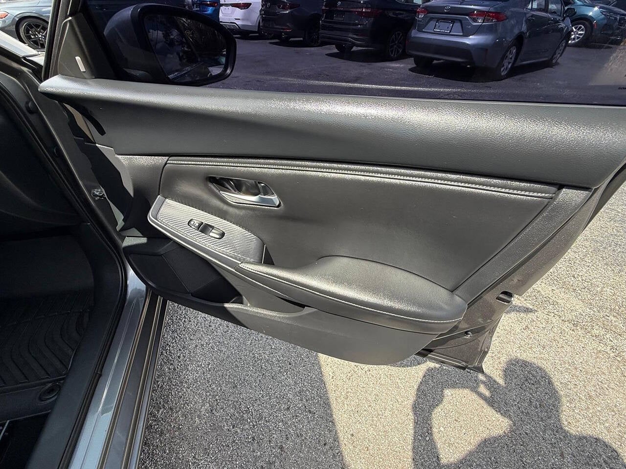 2023 Nissan Sentra SV 4dr Sedan
