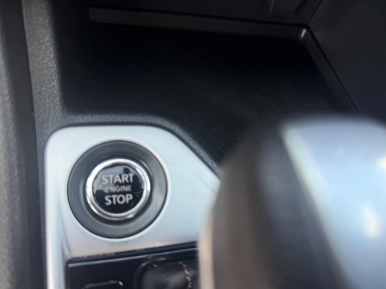 2023 Nissan Sentra SV 4dr Sedan