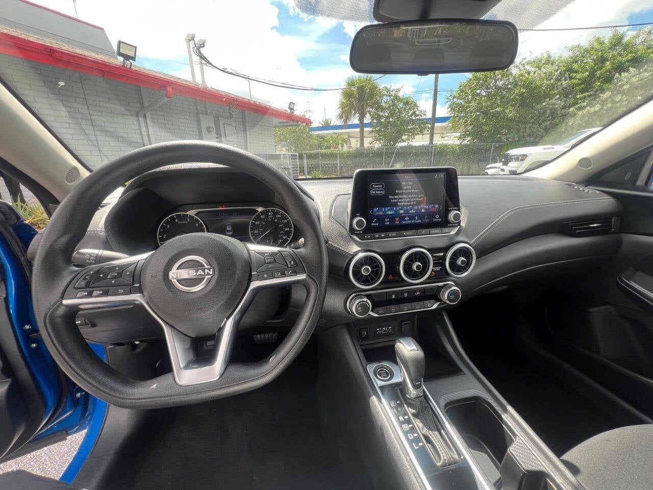 2025 Nissan Sentra SV 4dr Sedan