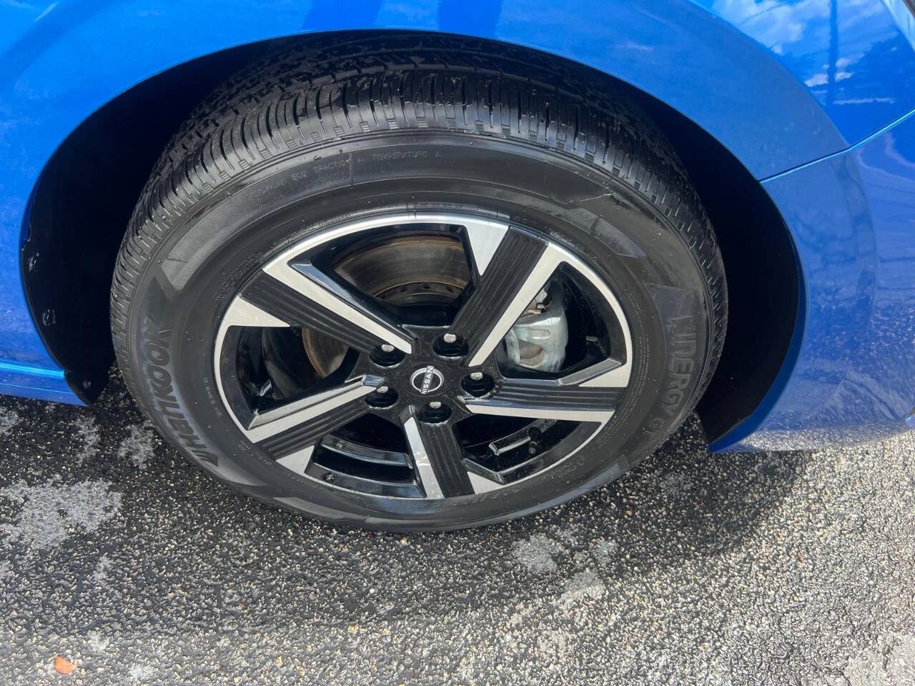 2025 Nissan Sentra SV 4dr Sedan