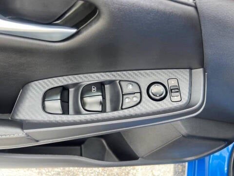 2025 Nissan Sentra SV 4dr Sedan