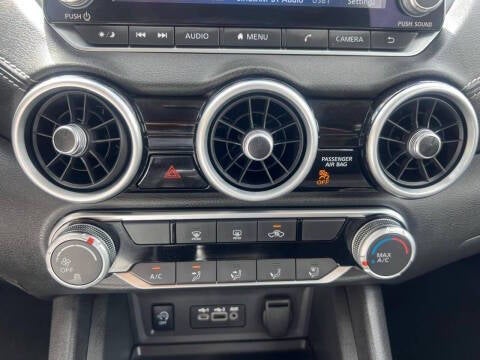 2025 Nissan Sentra SV 4dr Sedan