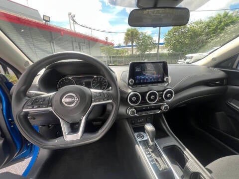 2025 Nissan Sentra SV 4dr Sedan