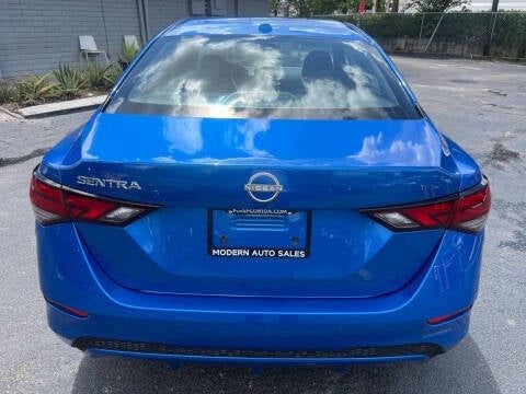 2025 Nissan Sentra SV 4dr Sedan