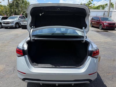 2022 Nissan Sentra SV 4dr Sedan