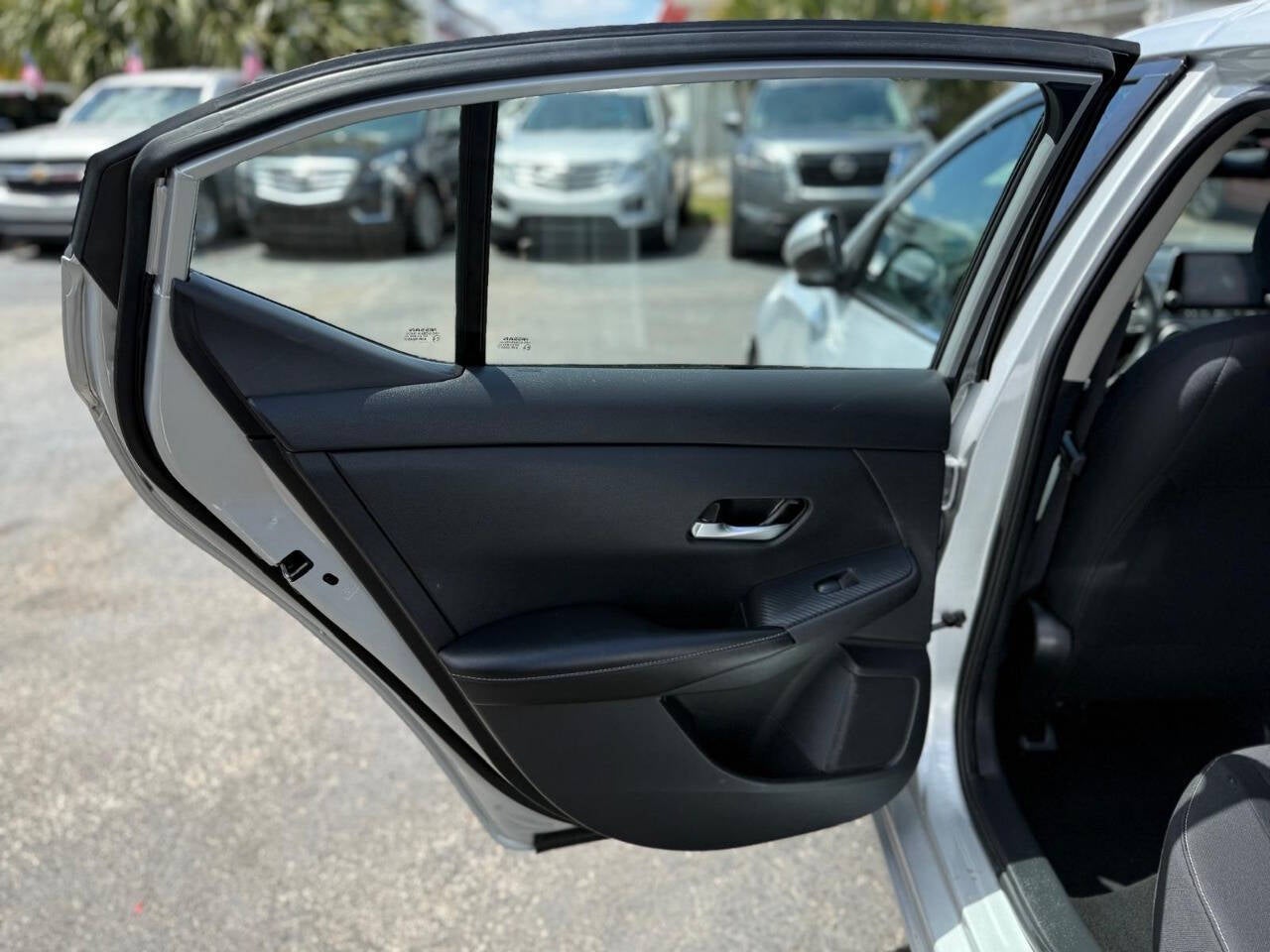 2022 Nissan Sentra SV 4dr Sedan