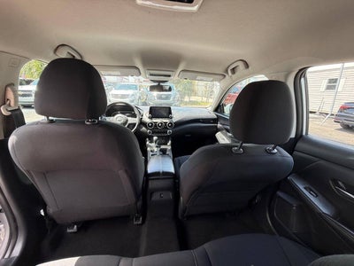 2022 Nissan Sentra SV 4dr Sedan