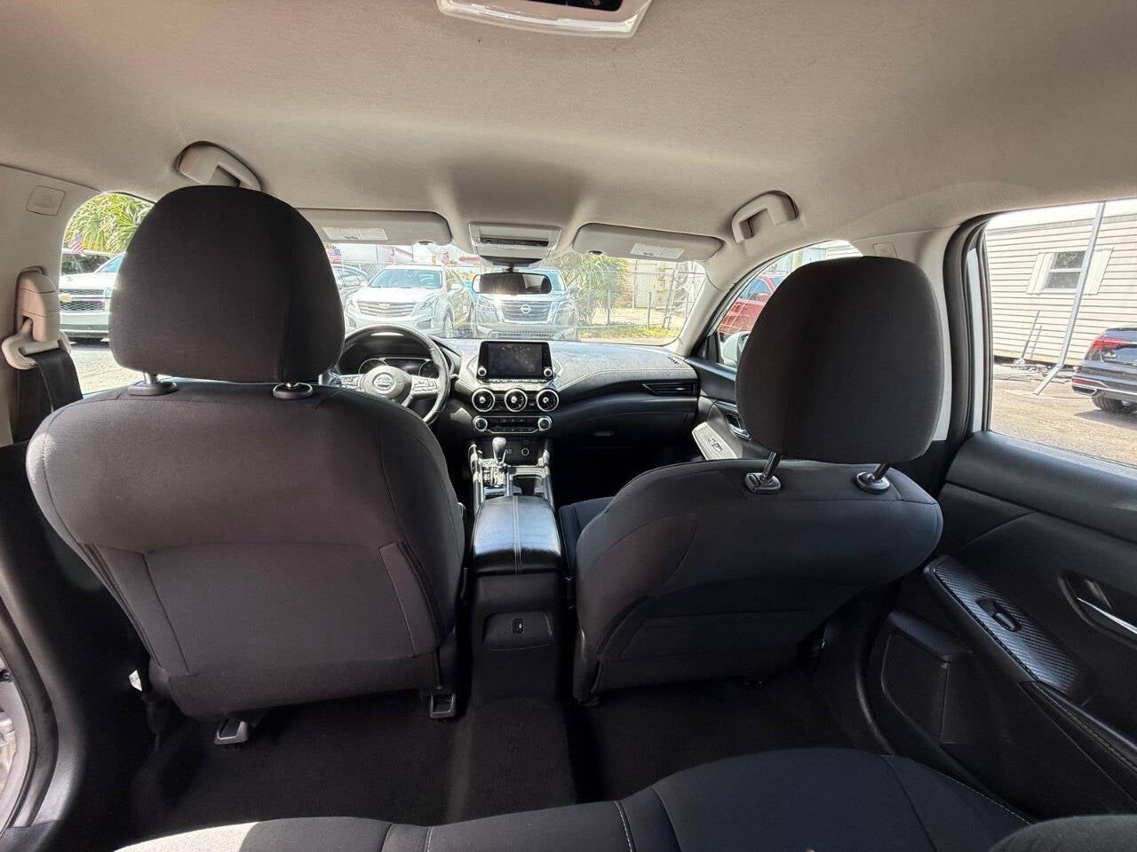 2022 Nissan Sentra SV 4dr Sedan