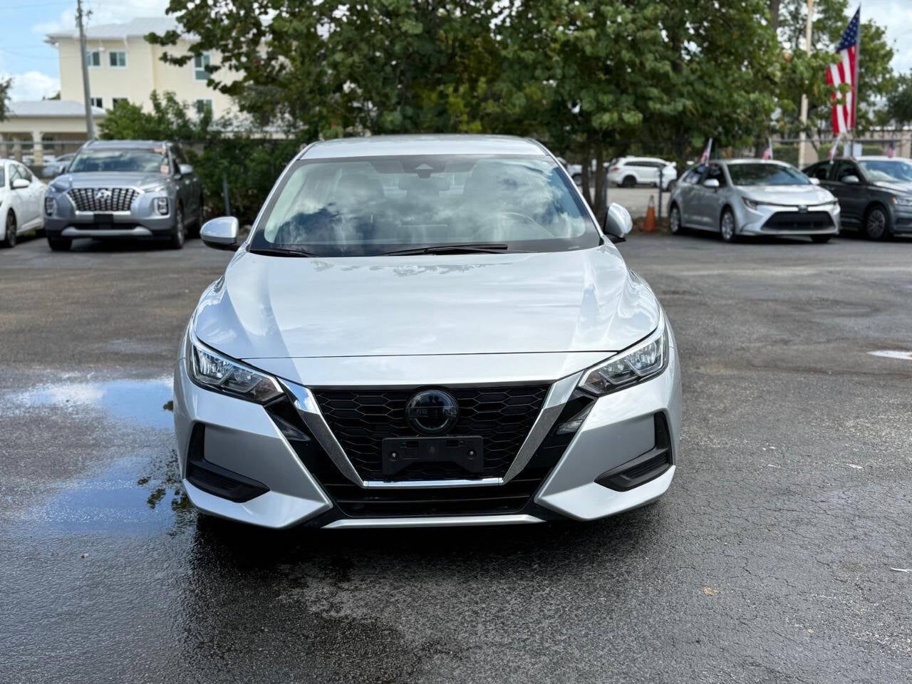 2022 Nissan Sentra SV 4dr Sedan