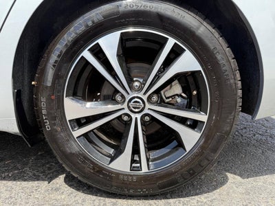 2022 Nissan Sentra SV 4dr Sedan