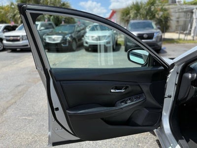 2022 Nissan Sentra SV 4dr Sedan