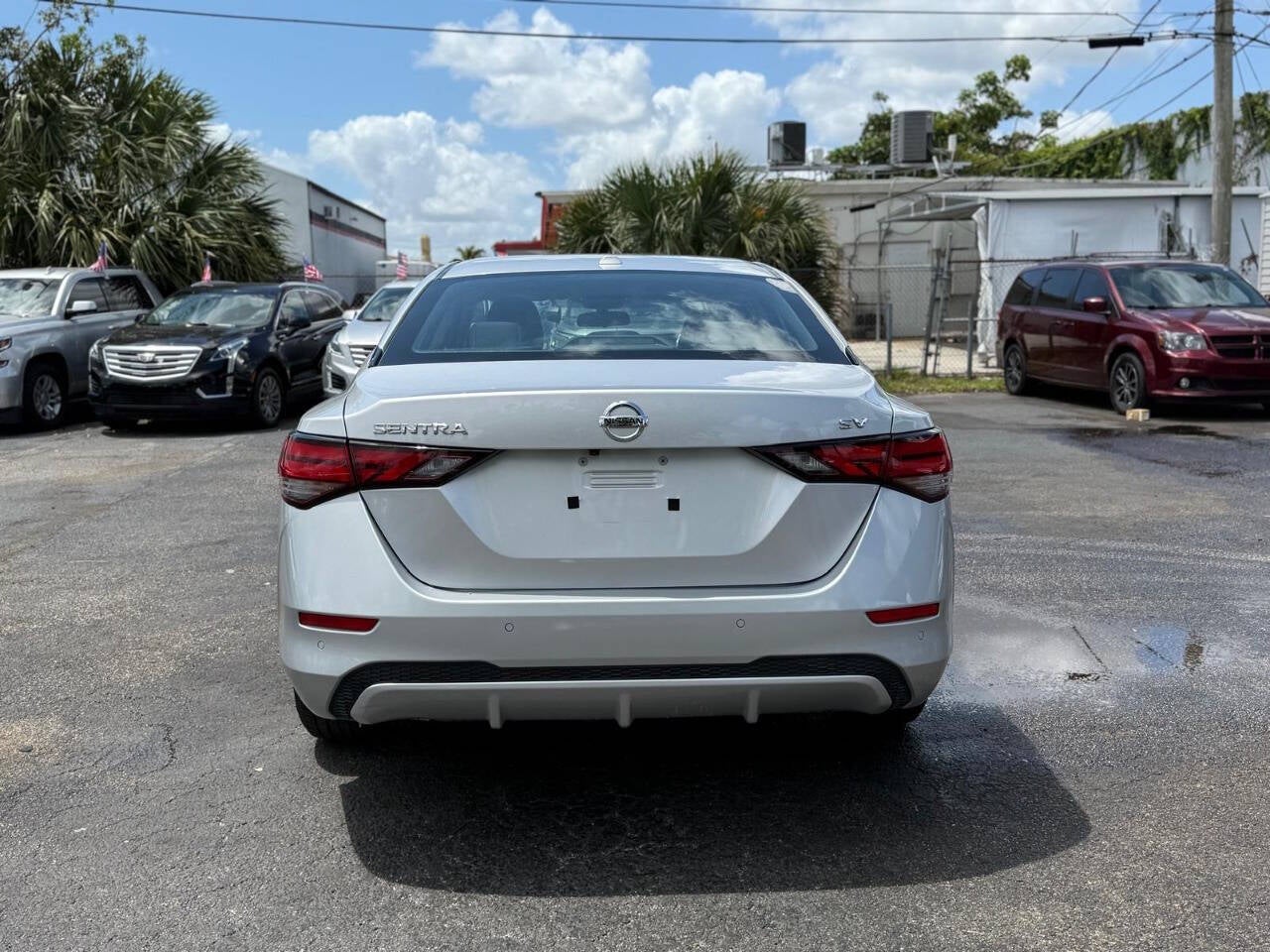 2022 Nissan Sentra SV 4dr Sedan