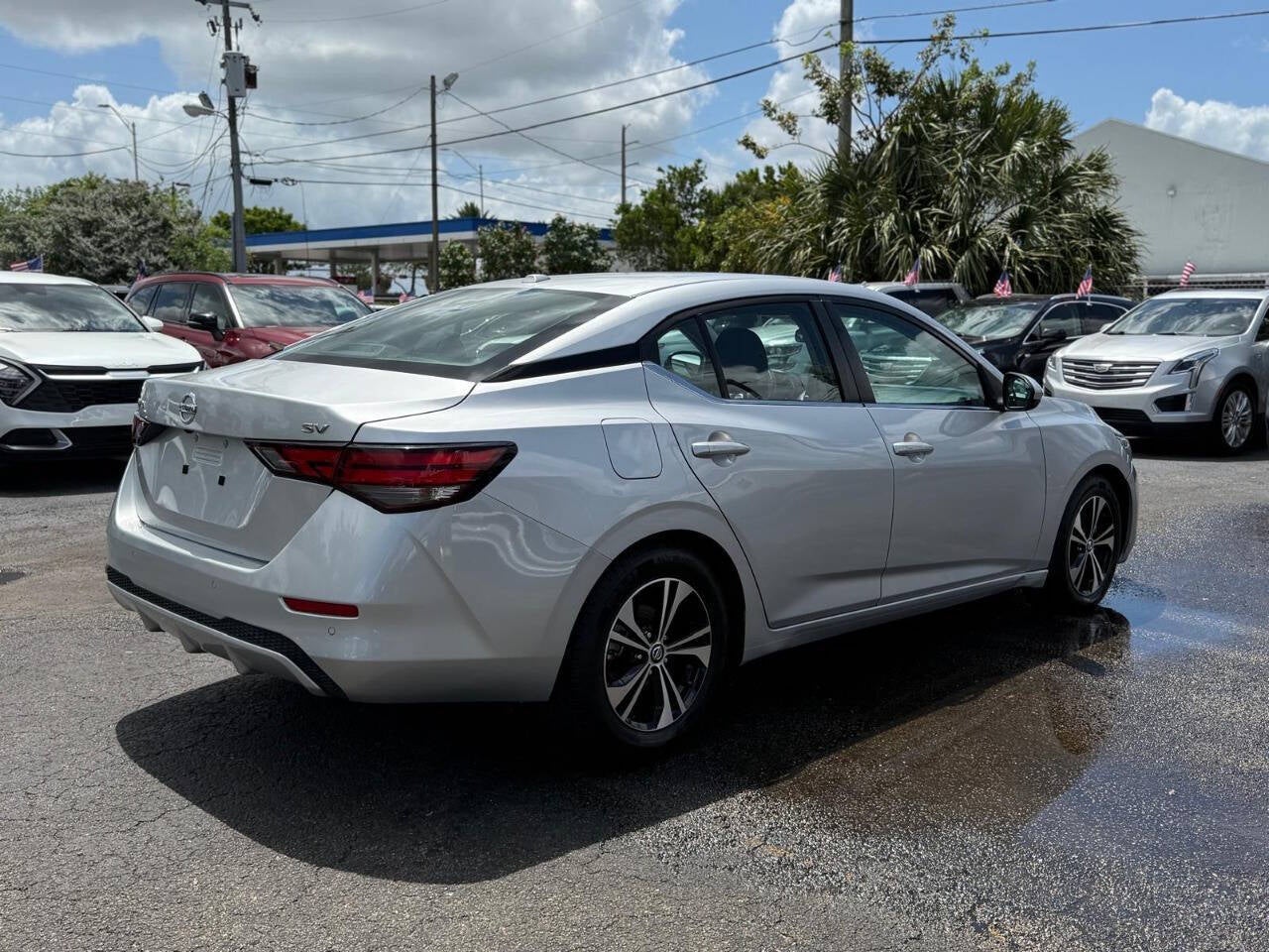 2022 Nissan Sentra SV 4dr Sedan
