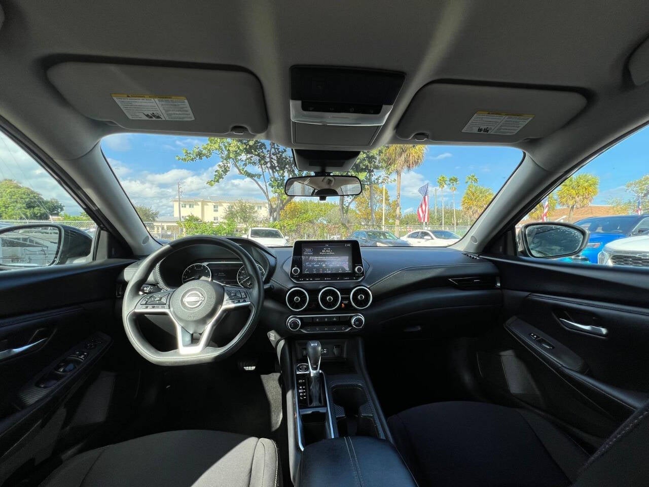 2025 Nissan Sentra SV 4dr Sedan