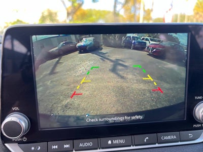 2025 Nissan Sentra SV 4dr Sedan