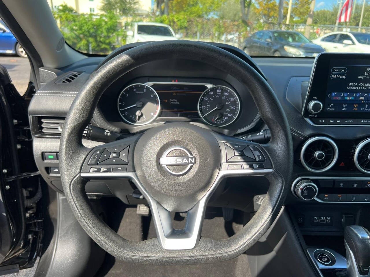 2025 Nissan Sentra SV 4dr Sedan