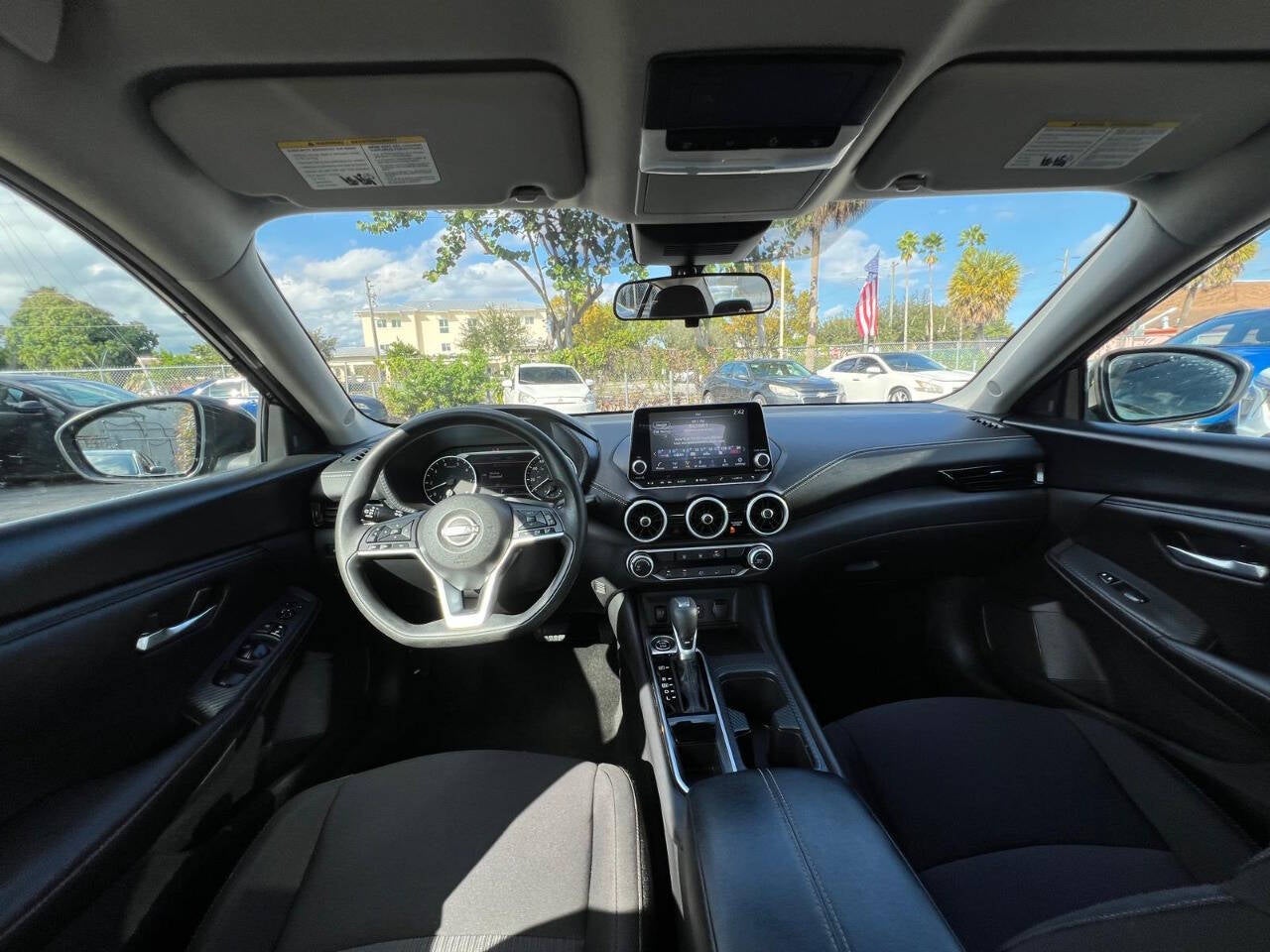 2025 Nissan Sentra SV 4dr Sedan