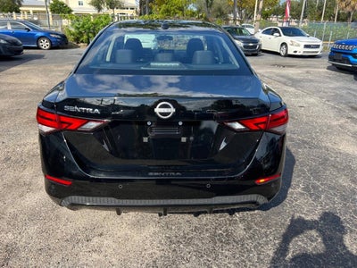 2025 Nissan Sentra SV 4dr Sedan