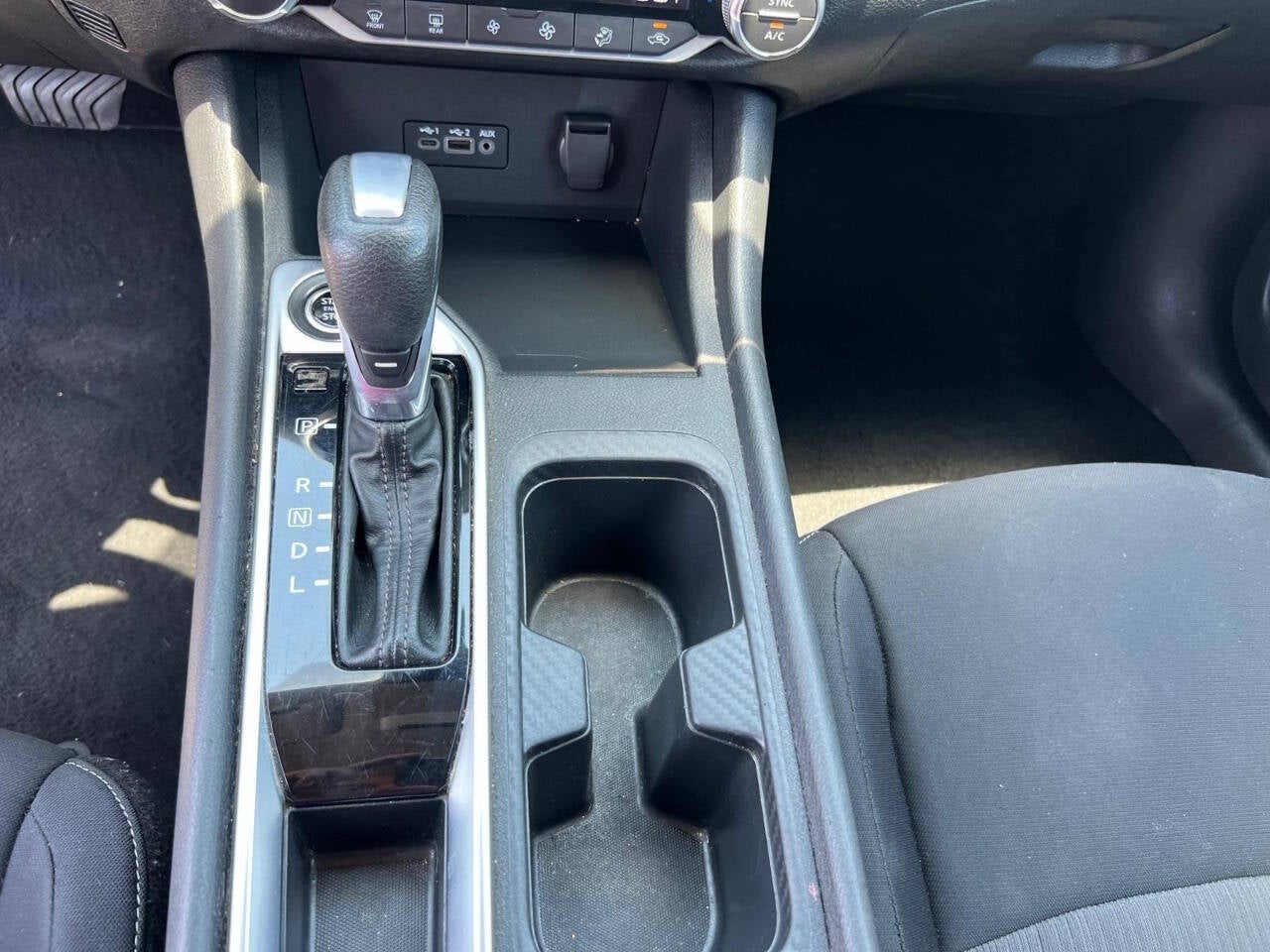 2021 Nissan Sentra SV 4dr Sedan