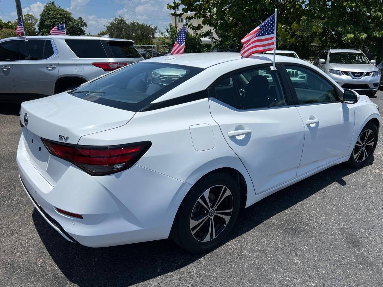 2021 Nissan Sentra SV 4dr Sedan