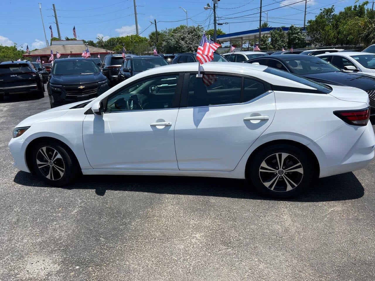2021 Nissan Sentra SV 4dr Sedan