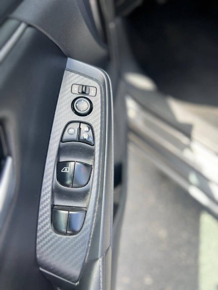 2024 Nissan Sentra SV 4dr Sedan