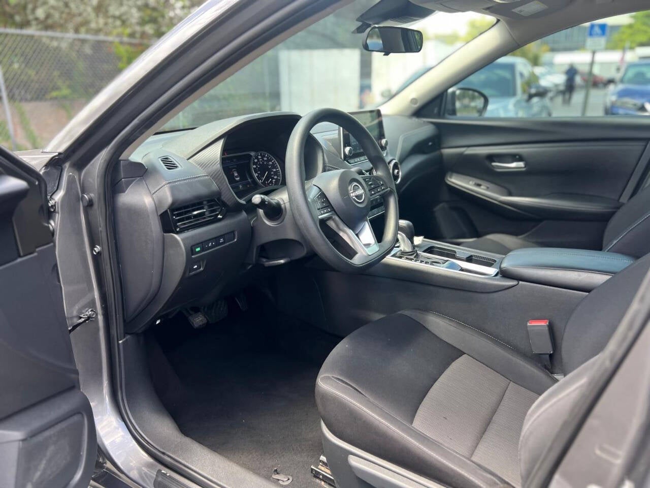 2024 Nissan Sentra SV 4dr Sedan