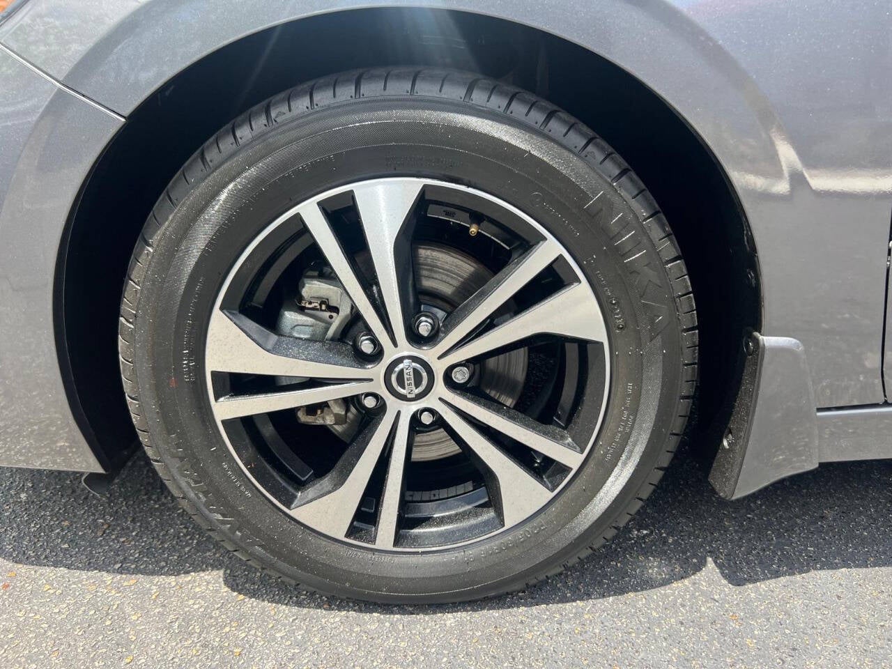 2024 Nissan Sentra SV 4dr Sedan